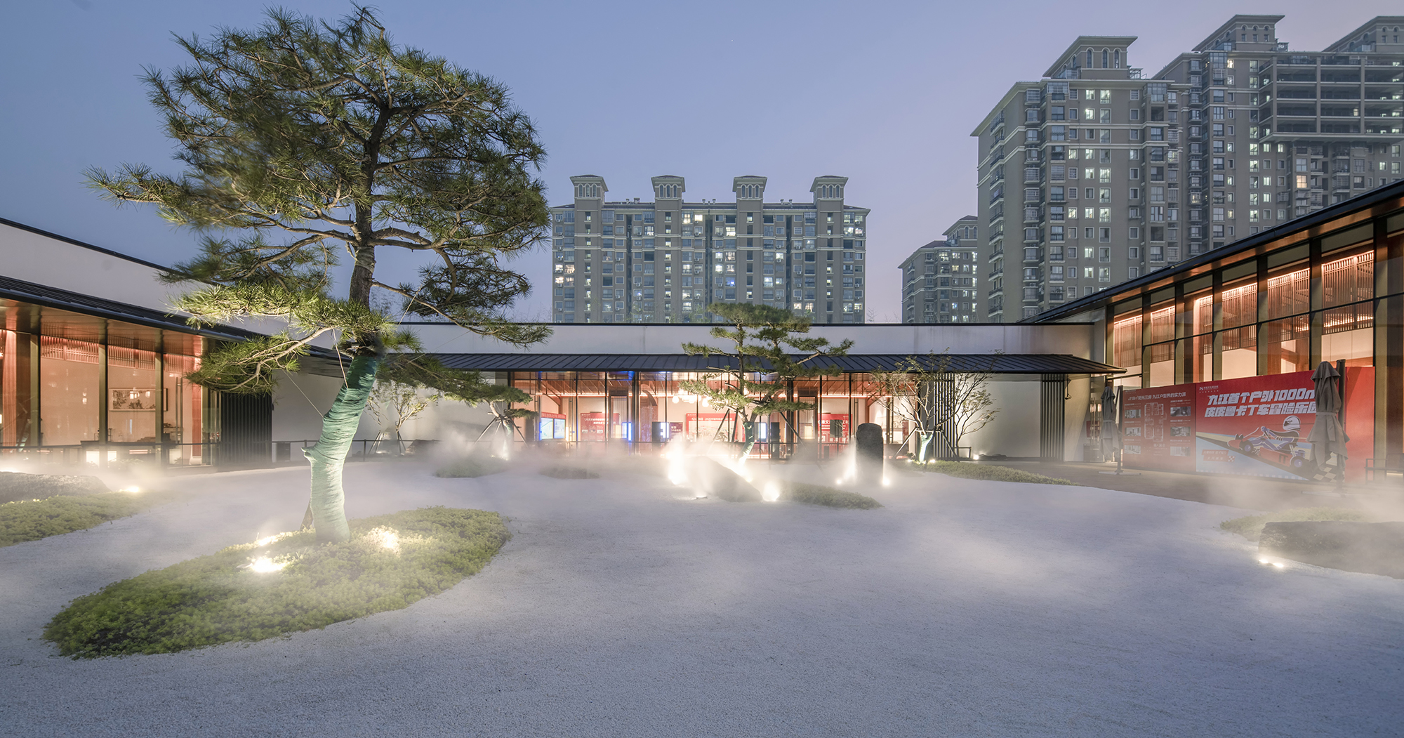 九江市文化艺术中心：流动的“山水画卷” / 东南大学建筑设计研究院 – 有方