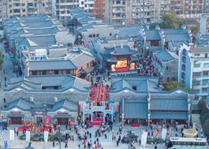 湖北襄阳管家巷文化休闲街区